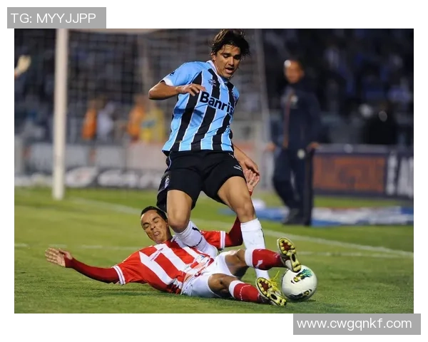 格雷米奥与天主大学最新动态分析及比赛前瞻